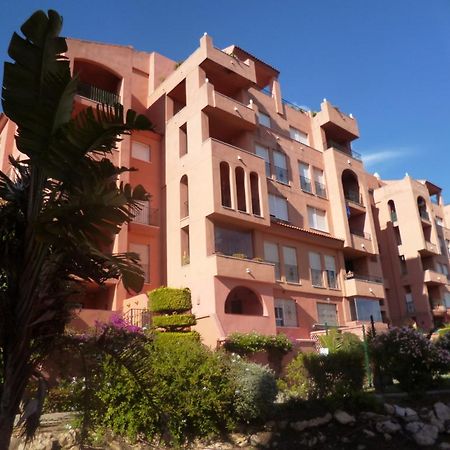 2035-Lovely 1 Bedrooms Sea View Apartment Манилва Екстериор снимка